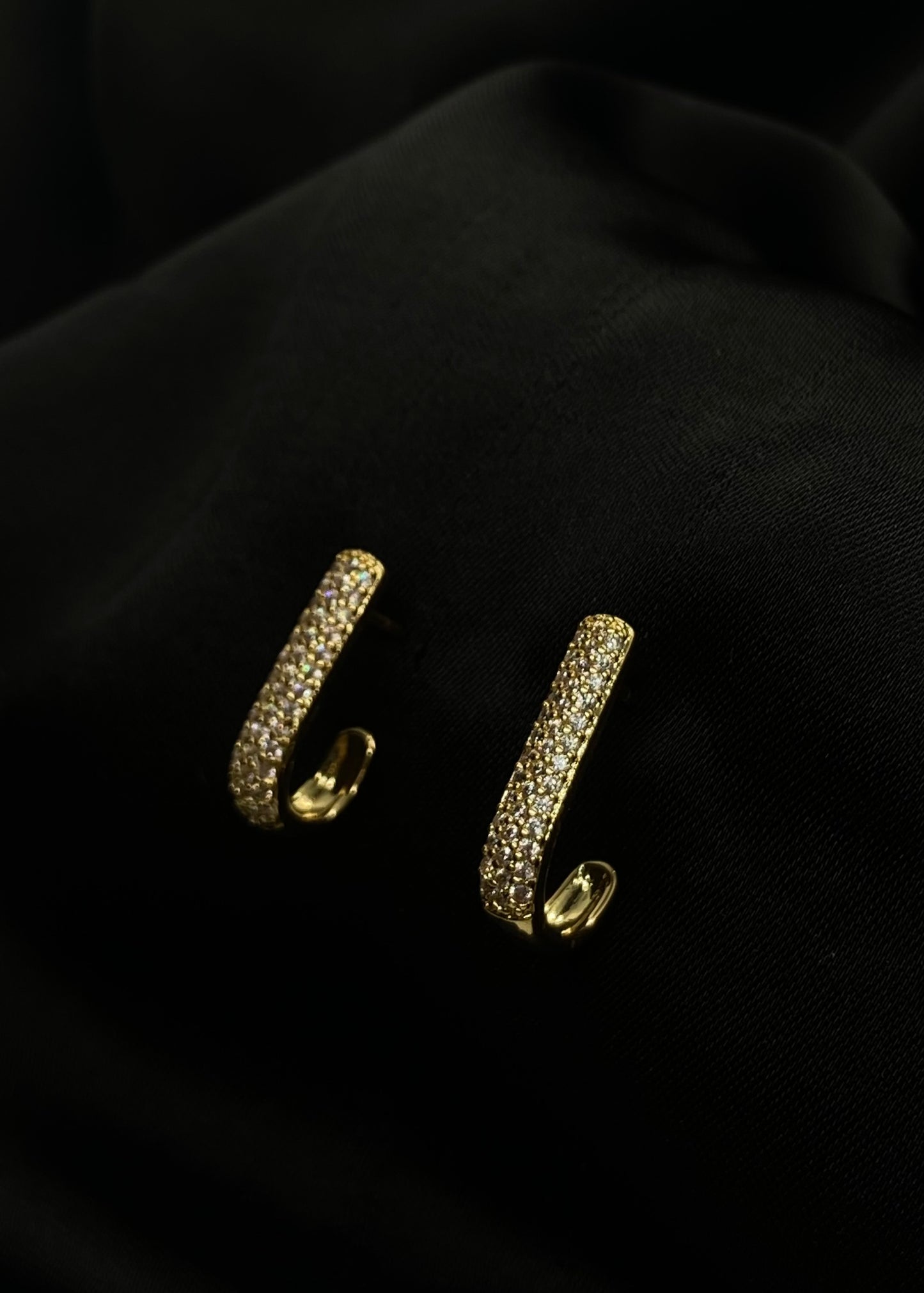 Boucles d’Oreilles J